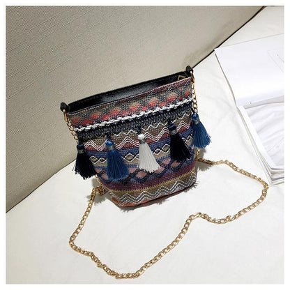 Bohemian National Style Weaving Tassel Bucket Bag Shoulder Bag Crossbody Bag