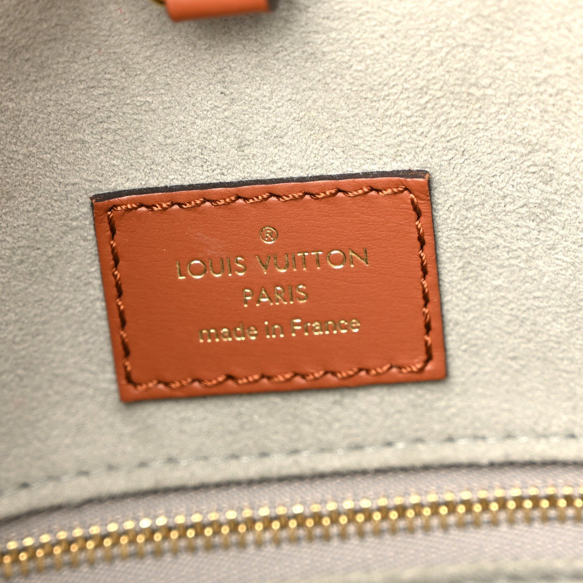 Metallic Monogram LV Garden OnTheGo MM Silver