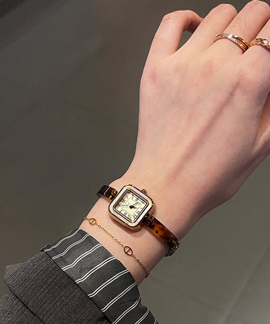 Retro Alloy Hardlex Crystal Waterproof Watches