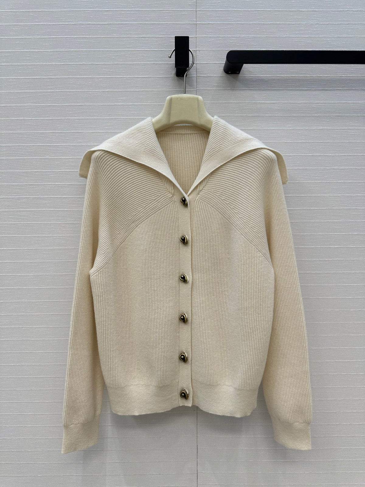 BV V-Neck Cardigan in White Cashmere
