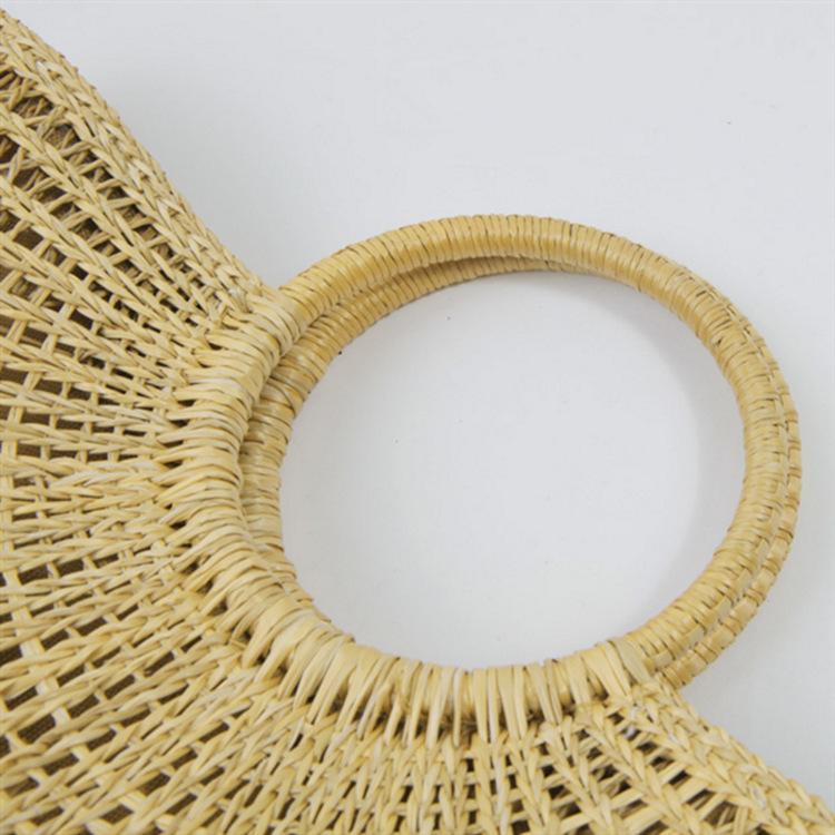 New Beach Portable Simple Moon Hollow Straw Bag