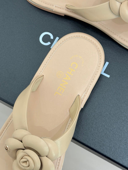 CC 26C Early Spring Camellia Slide Beige Calfskin