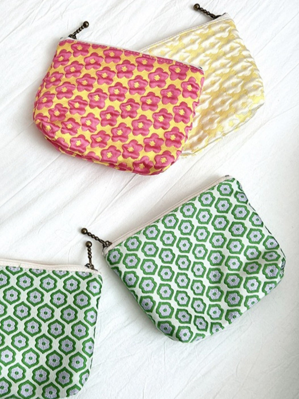 Cosbai - Floral Print Pouch Bag with Zipper - Practical &amp; Lovely