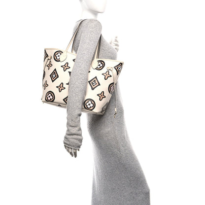 Monogram Giant Wild at Heart Neverfull MM Creme