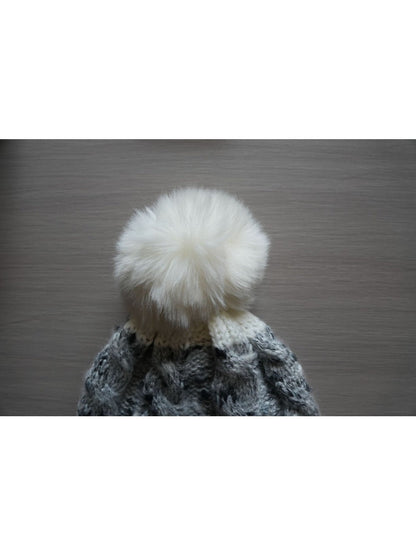 Haila - Speckled Knitted Beanie with Pompom