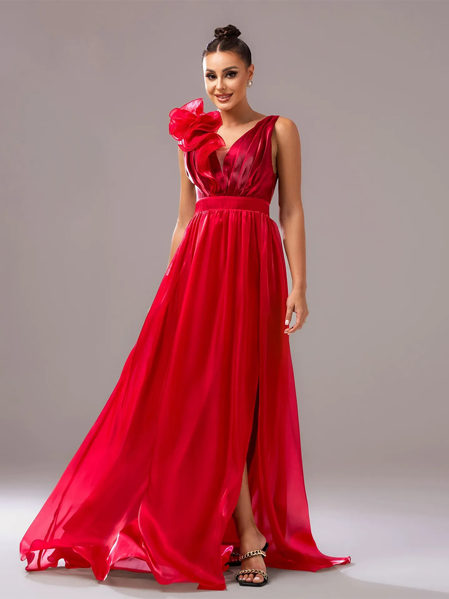 Ivy Maxi Dress In Red