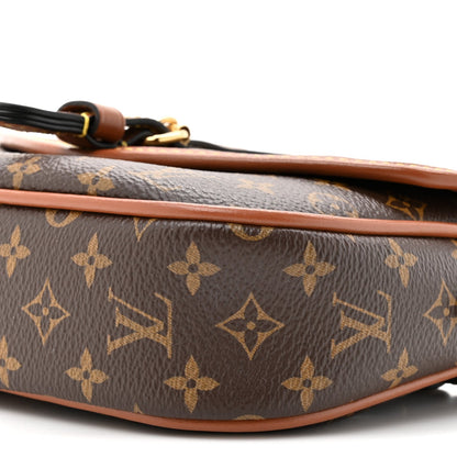 Monogram Solo