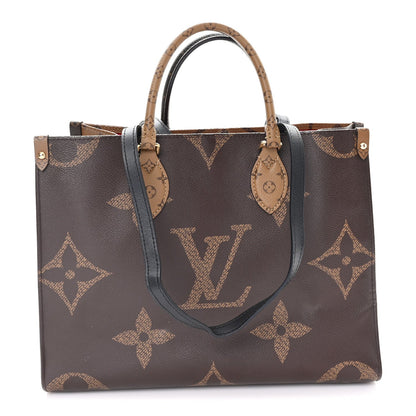 Reverse Monogram Giant Onthego MM
