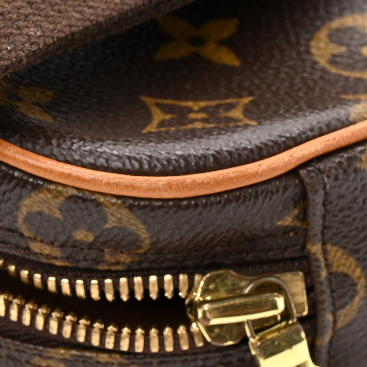 Monogram Pochette Gange