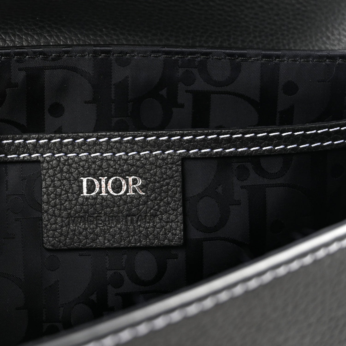 Grained Calfskin Medium Saddle Messenger Bag Black