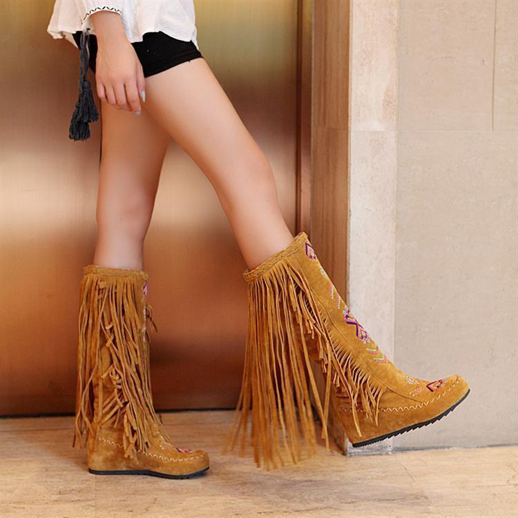Spring And Autumn Women S Boots New Fashion Ethnic Fashion Casual Fringed Boots With Flat-Bottomed Boots