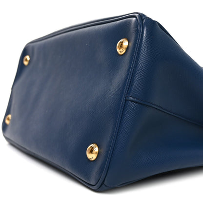 Saffiano Lux Medium Tote Bluette