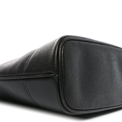 Caviar Shoulder Bag Black