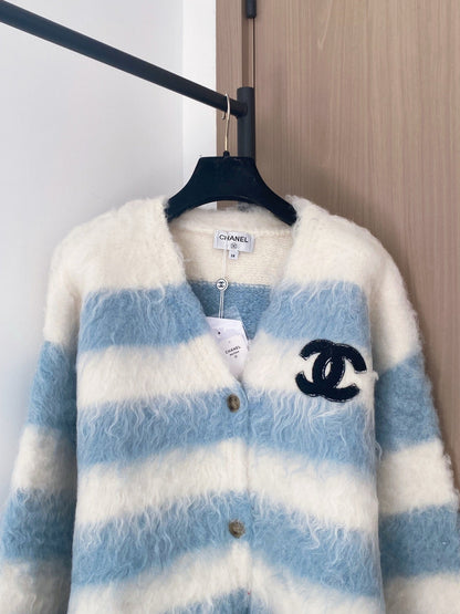 Chanel 2025 Cardigan Blue mix White Wool 99270