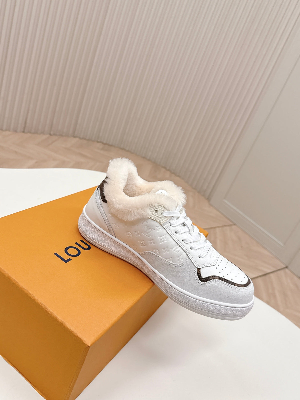 LV Stadium Sneaker White Brown Monogram Canvas Cowhide Wool 595426