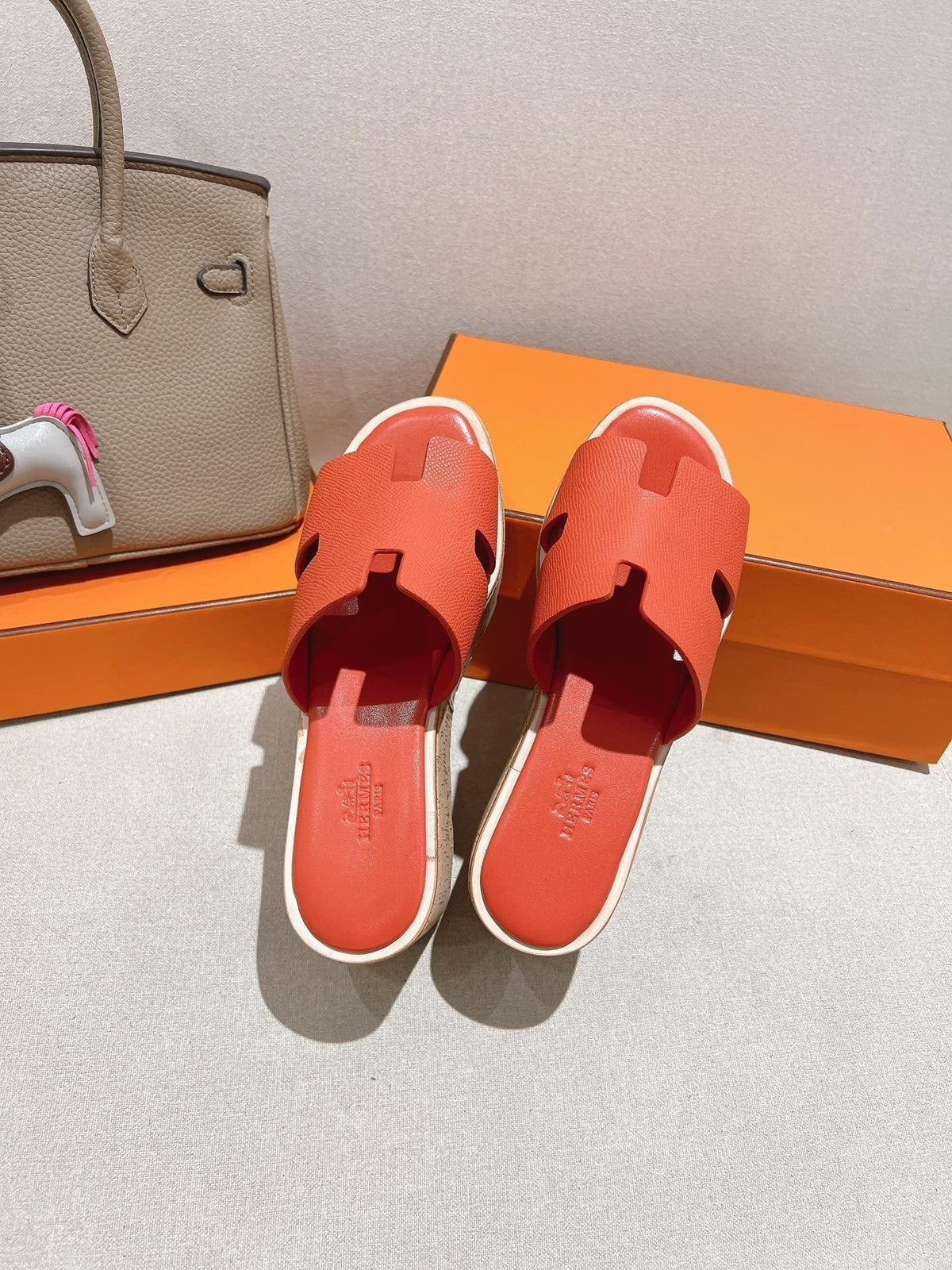 HM 25S HIGH WEDGE SANDALS IN DARK ORANGE LAMBSKIN STYLE 33