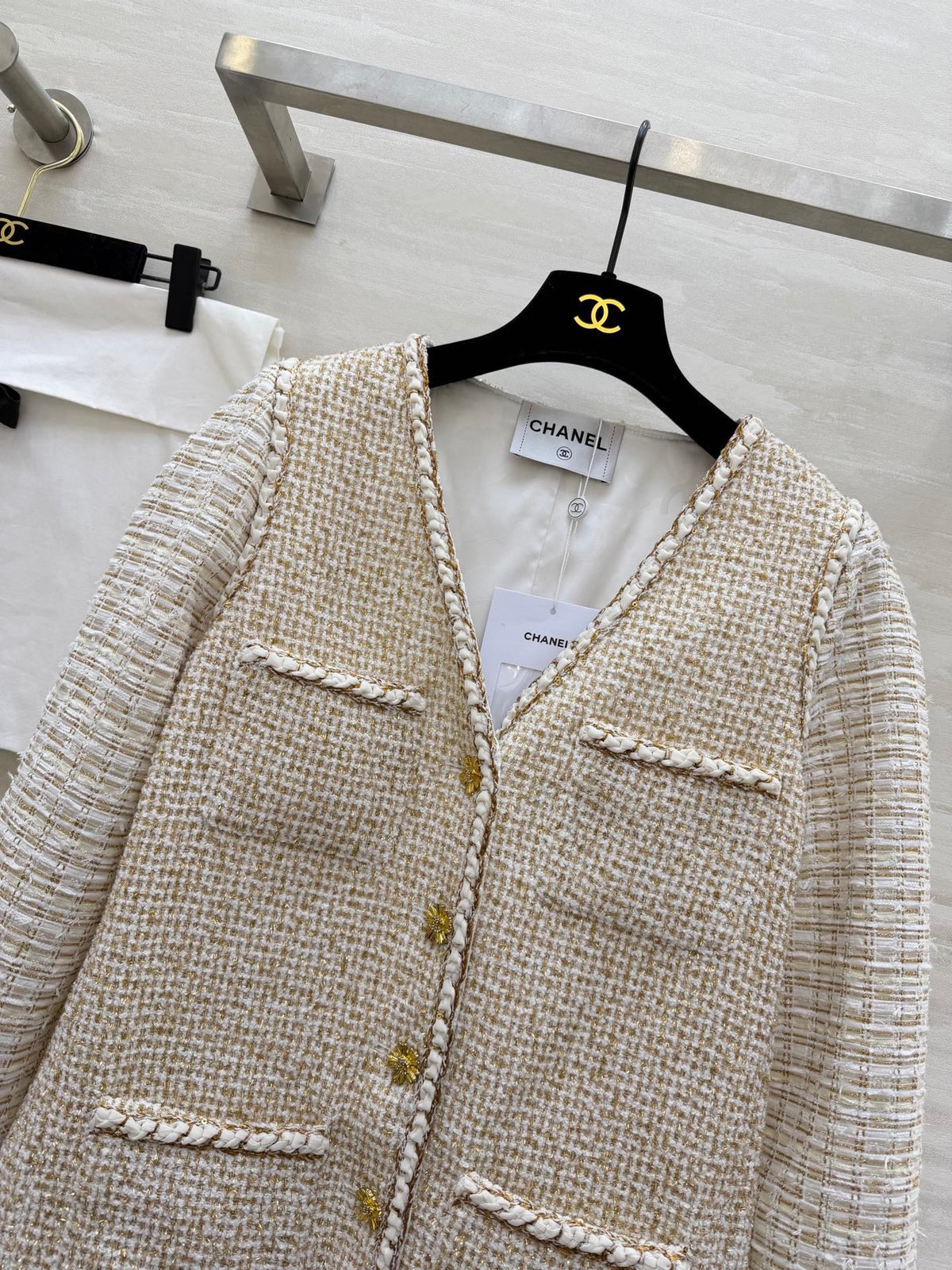 CC 26s Cruise Jacket Beige Tweed Weave & Gold Thread