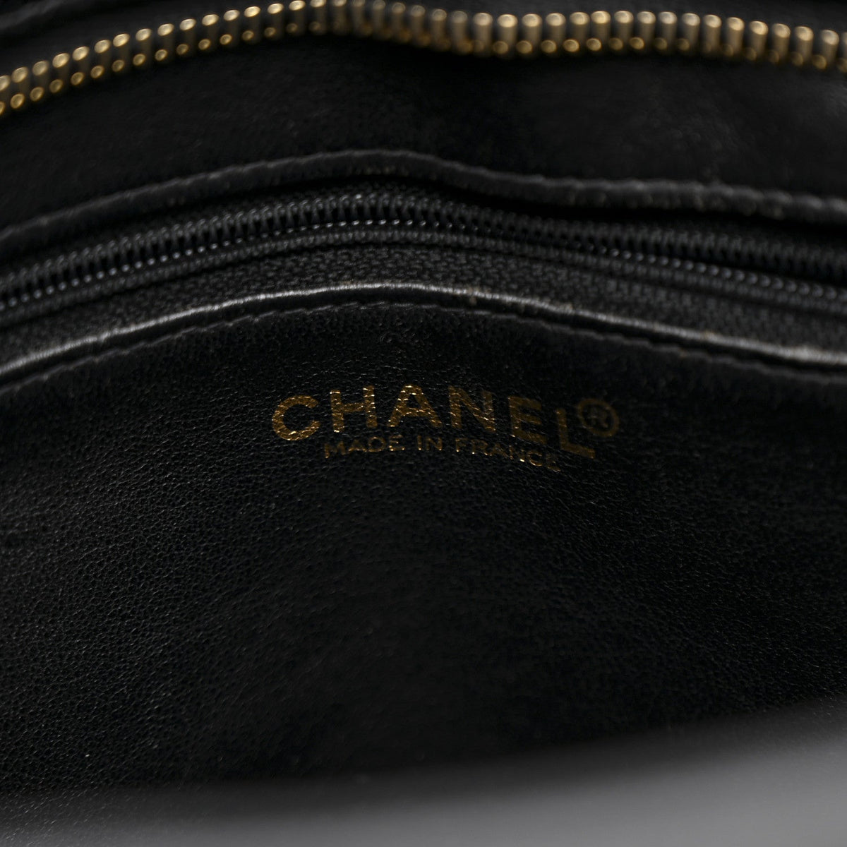 Caviar Quilted Medallion Tote Black