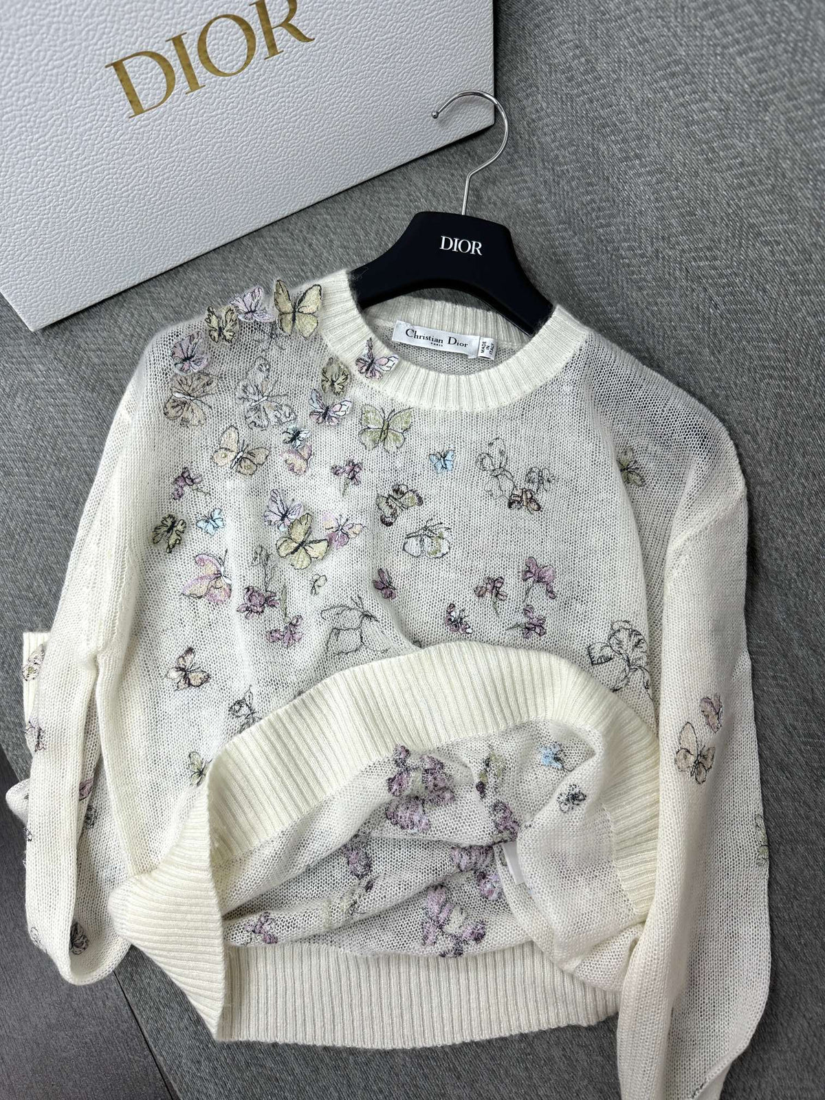CD Butterfly Embroidered SweaterWhite Alpaca Wool Cashmere 345311