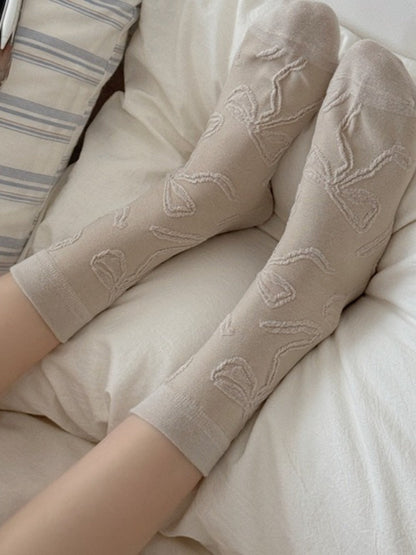 Rufia - Cute Mid-calf Socks with Bow Patterns