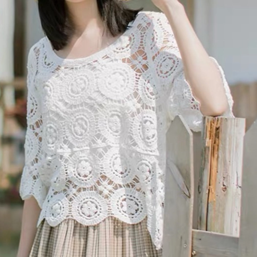 Crosa - Floral Crochet Lace Top – Breezy Spring/Summer Blouse