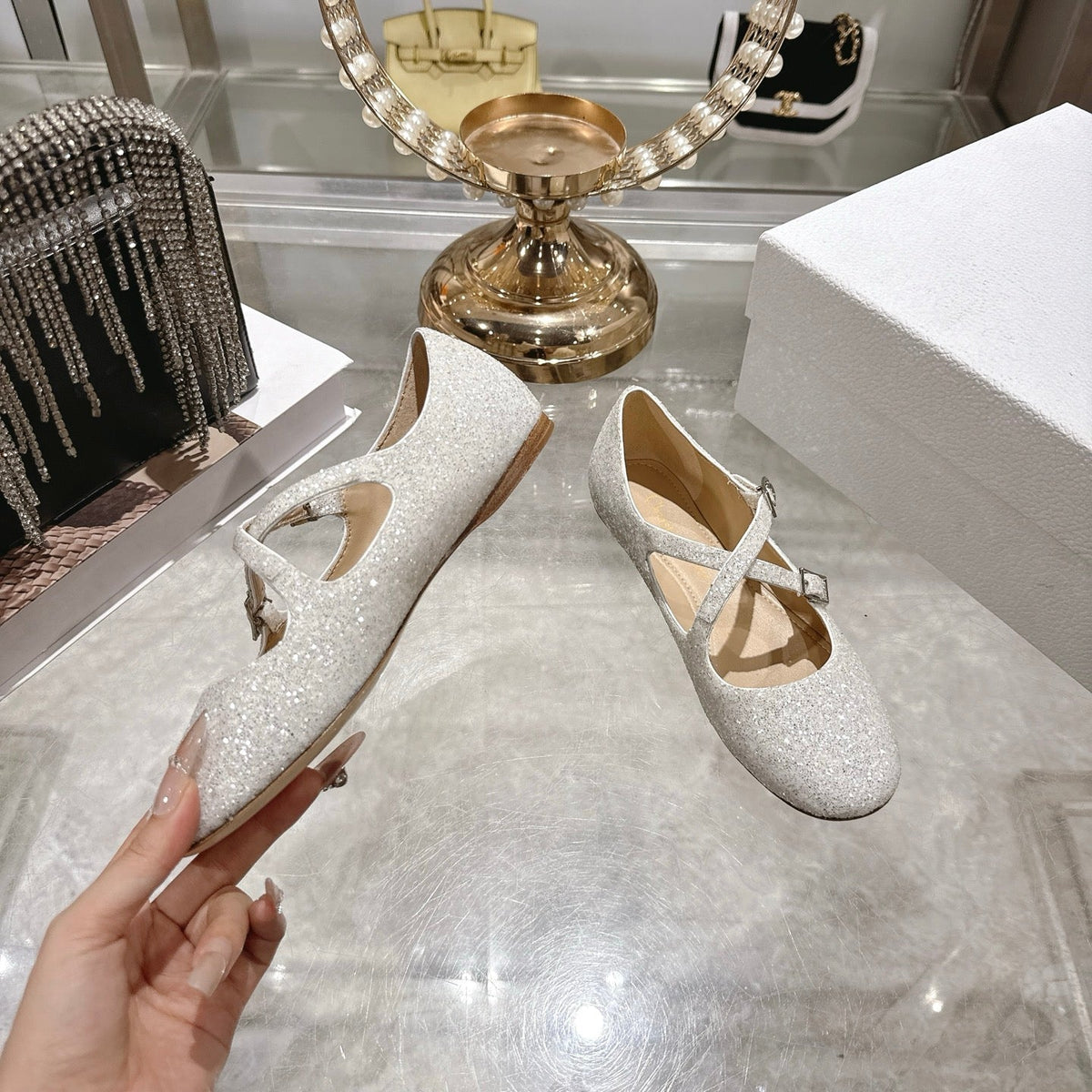 CD 26 Ballet Flats Metallic Silver Leather With Sequins 592214