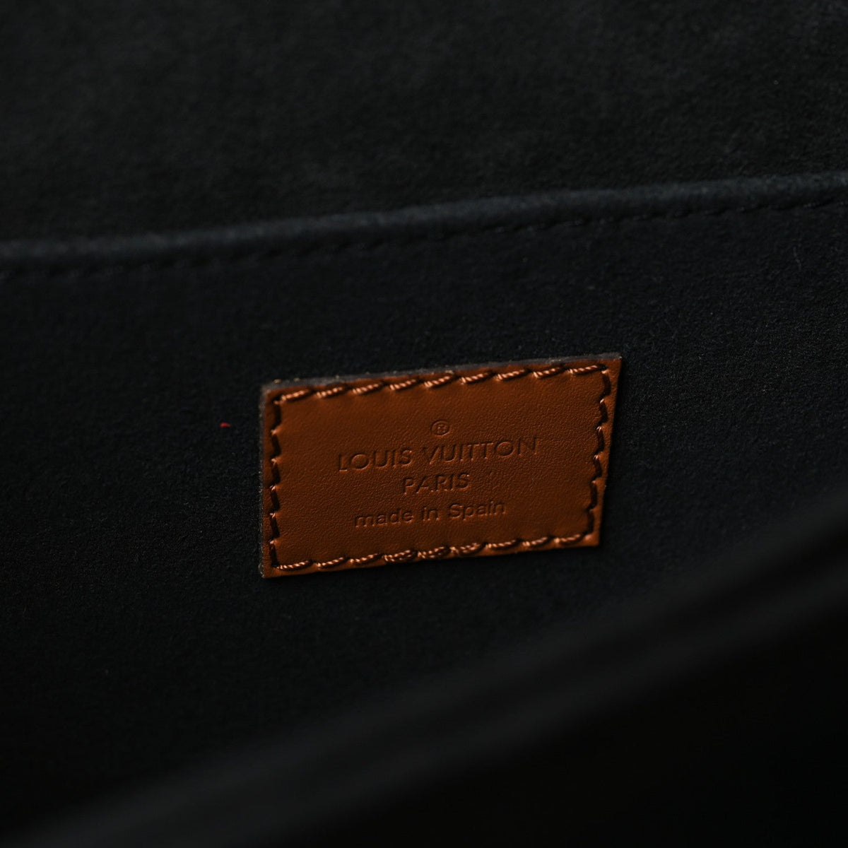 Reverse Monogram Dauphine MM