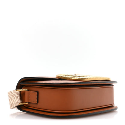 Calfskin Linen Supervee Crossbody Bag Saddle Brown Natural