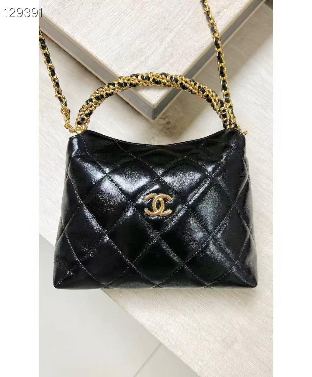 CHANEL CC 24b twist chain handle hobo lunch box bag 14×18.5×7cm