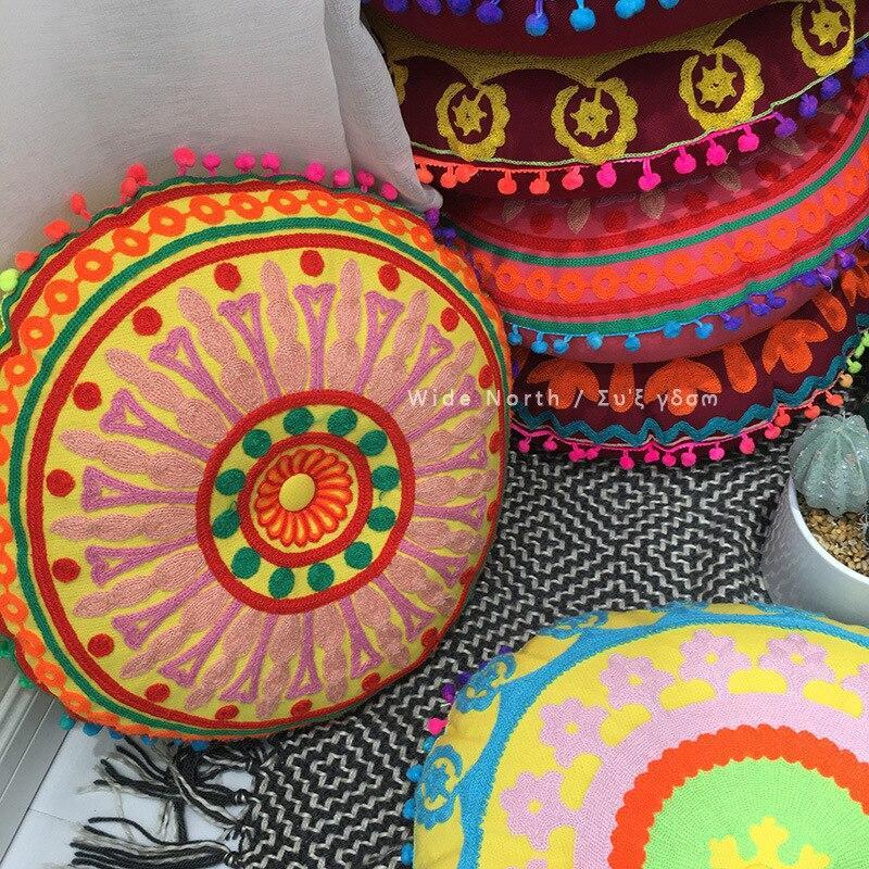 Bohemian Tatami Cushion Cute Pillow  Fluffy Pillow   Embroidered Futon Chair Cushion Round Tassel With Core  Pillow Decorative