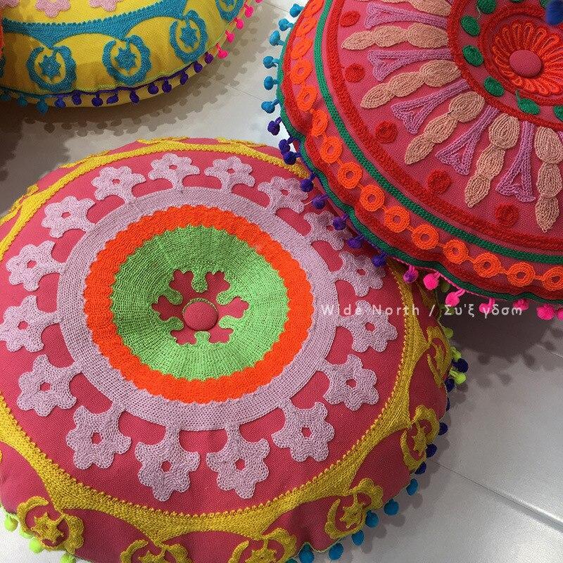 Bohemian Tatami Cushion Cute Pillow  Fluffy Pillow   Embroidered Futon Chair Cushion Round Tassel With Core  Pillow Decorative