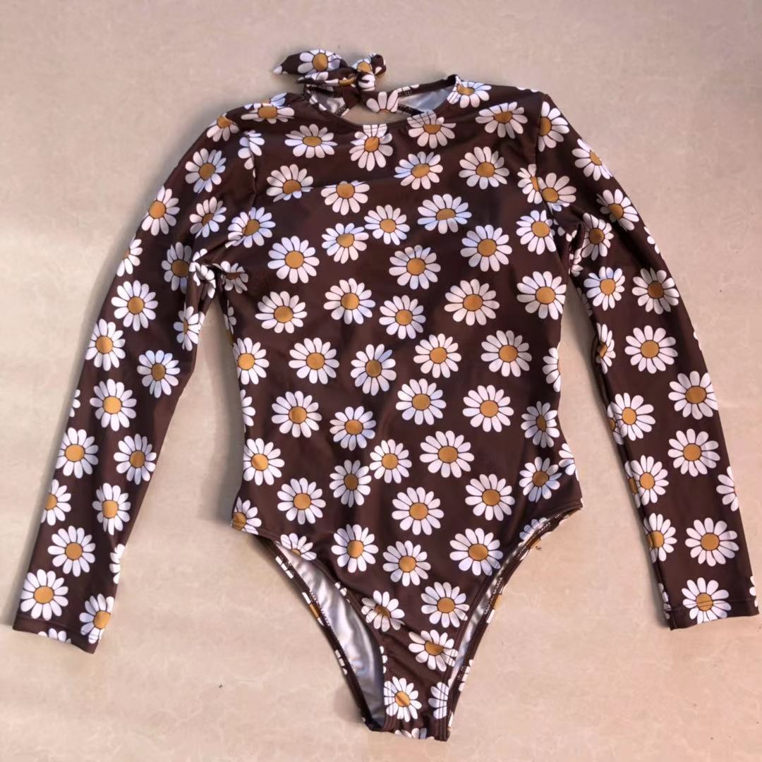 New Floral One-Piece Swimsuit Closed Long Sleeve Swimwear Sports Women'S Swimming Bathing Suit Beach Bather Surfing Swim Wear