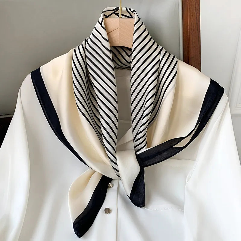 Elisa Scarf