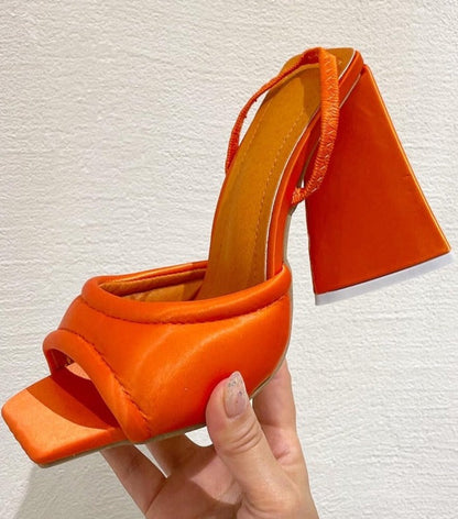 Leslie Heels