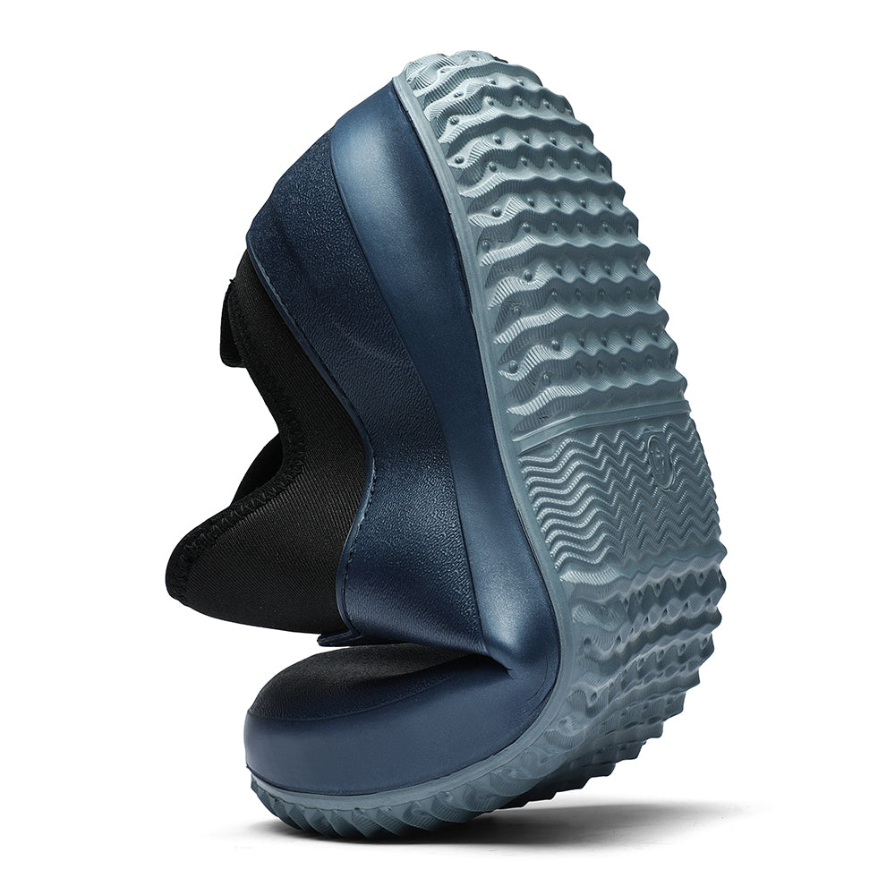 Sky Madrid Anti-Slip Waterproof Walking Shoes
