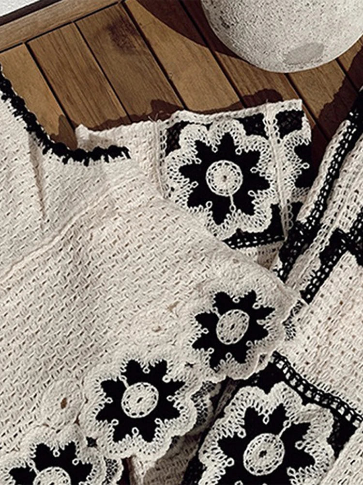 Hollow Out Knitted Sets For Women Sleeveless O-Neck Short Vest Flower Knitting Pants Elegant Women'S Sets Simple Vintage 2 Piece