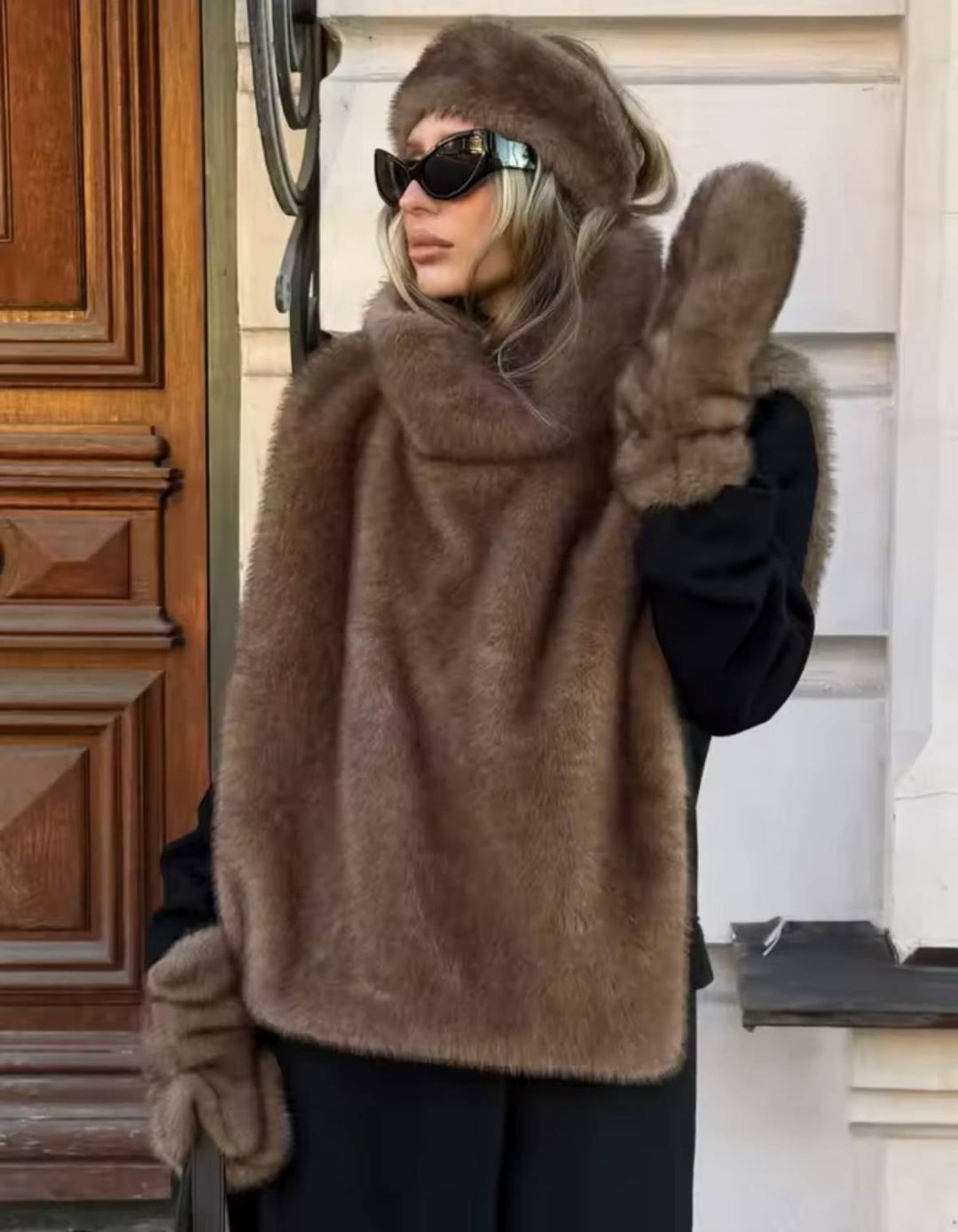Enje Fur Vest