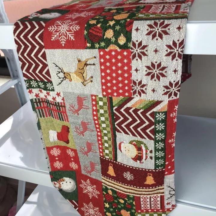 2017 Christmas Table Flag Santa Claus Deer Cloth Covers Hot Christmas Decoration Supply, Tablecloths Xmas, New Year Decoration