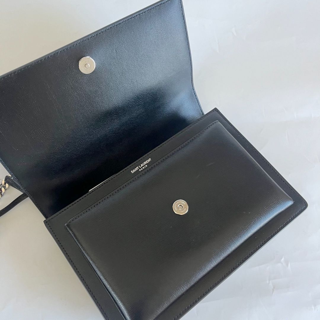 Saint Laurent Sunset Crossbody Leather bag