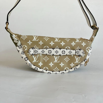 Louis Vuitton Bumbag Limited Runway Giant Monogram