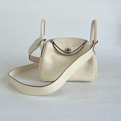 Hermès Mini Lindy Swift leather nata with lime yellow lining bag