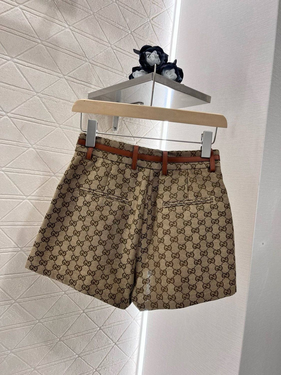 GG Letter Jacquard Woven Shorts Light Brown Polyester Fiber