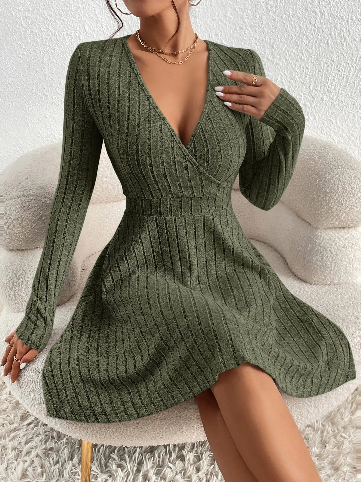 New For Autumn/Winter 2024 Women Knit Slim Sexy Bodycon Dress V-Neck Long Sleeve Dress Solid Casual Midi Sweater Dress