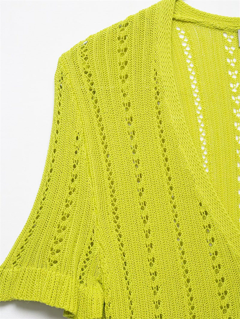 Trendy Hollow Out Jacquard Knit Top