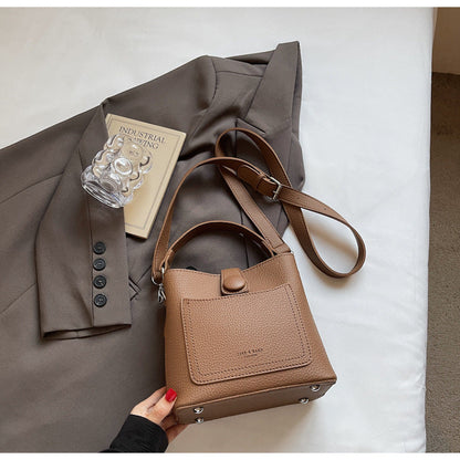Trendy Bucket Bag Casual PU Tote Bag for Daily Use