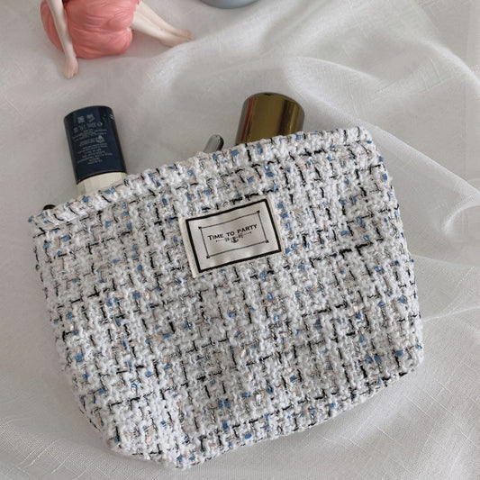 Cosbai - Plaid Pattern Woven Makeup Bag