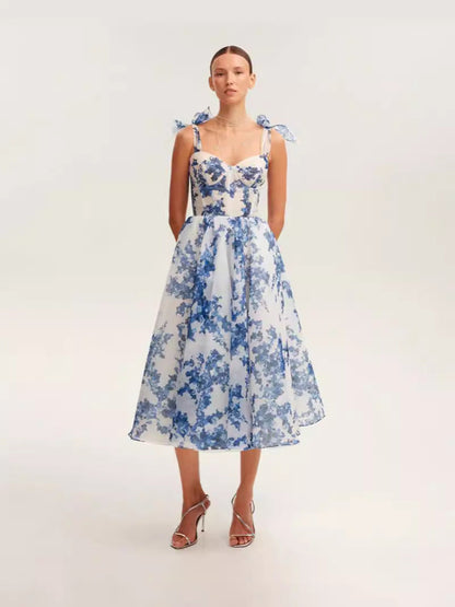 Elegant Off-Shoulder Maxi Dress With 3D Fabric