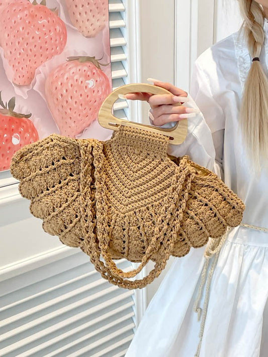 Trendy Handwoven Shell Bag with Crochet Detailing