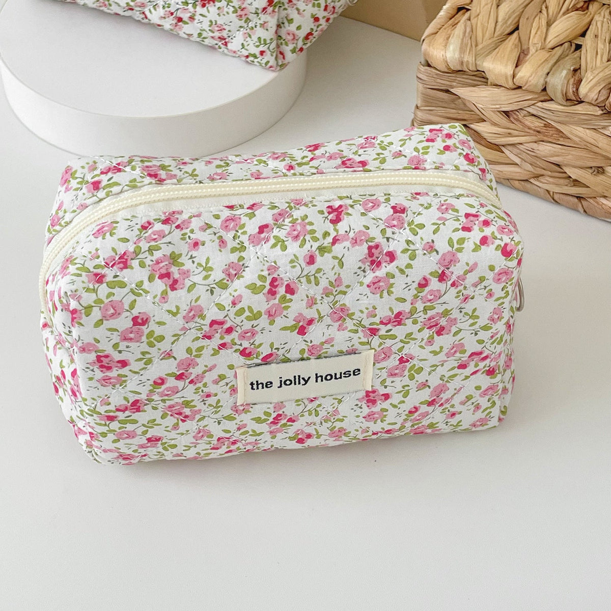 Classic Floral Cosmetic Bag Stylish Portable Travel Organizer