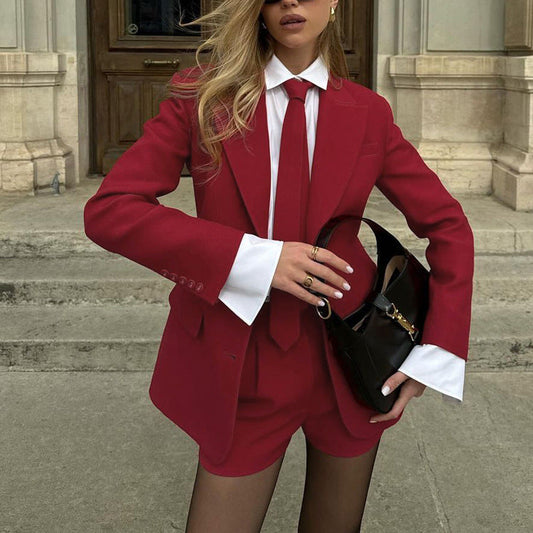 Stylish Red Blazer and Shorts Set for Commute